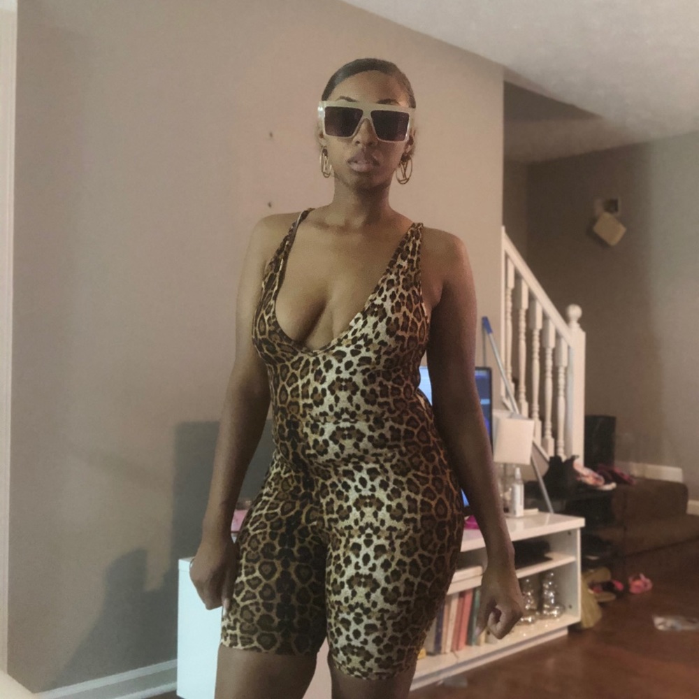 Leopard romper